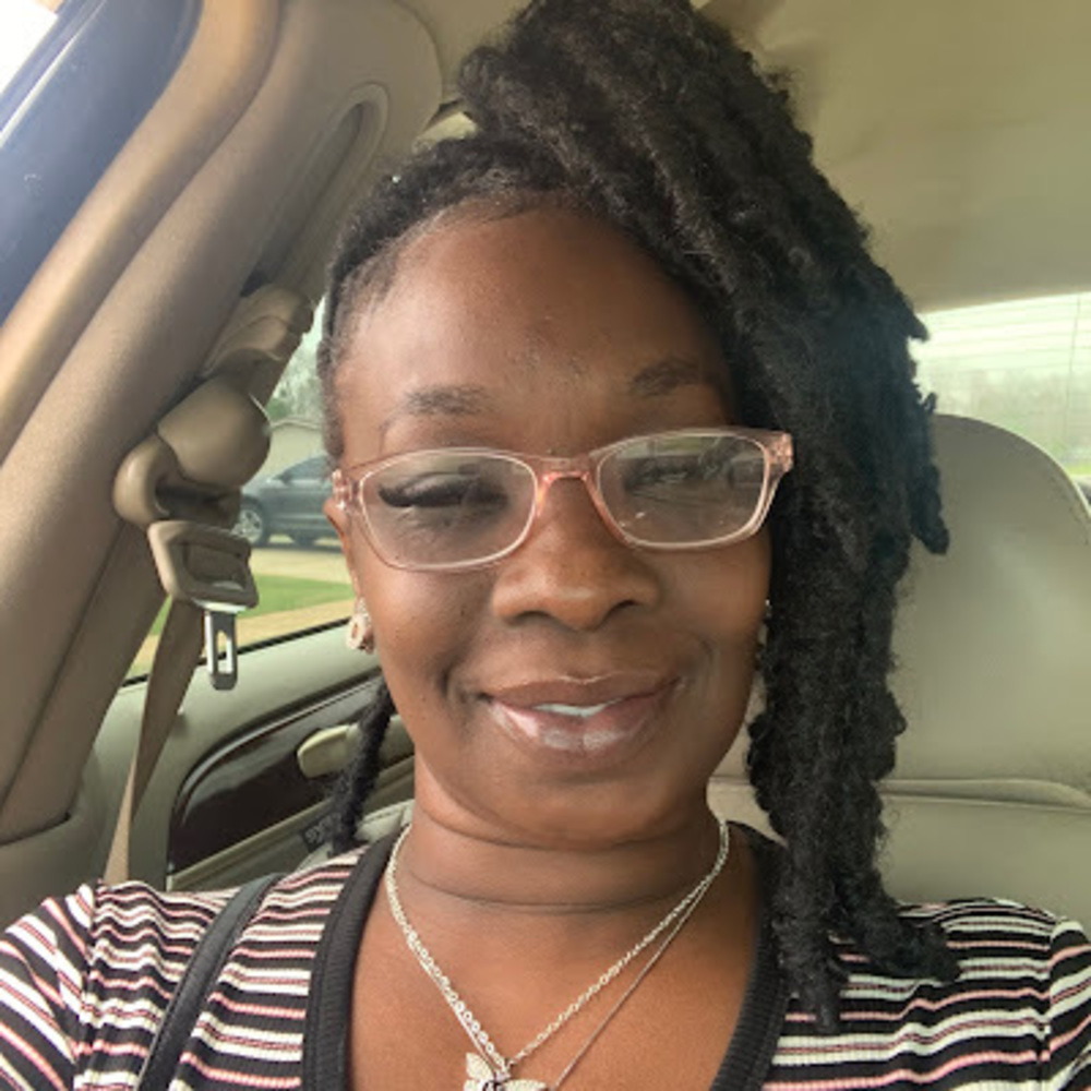 Meet your Posher, Vanessa